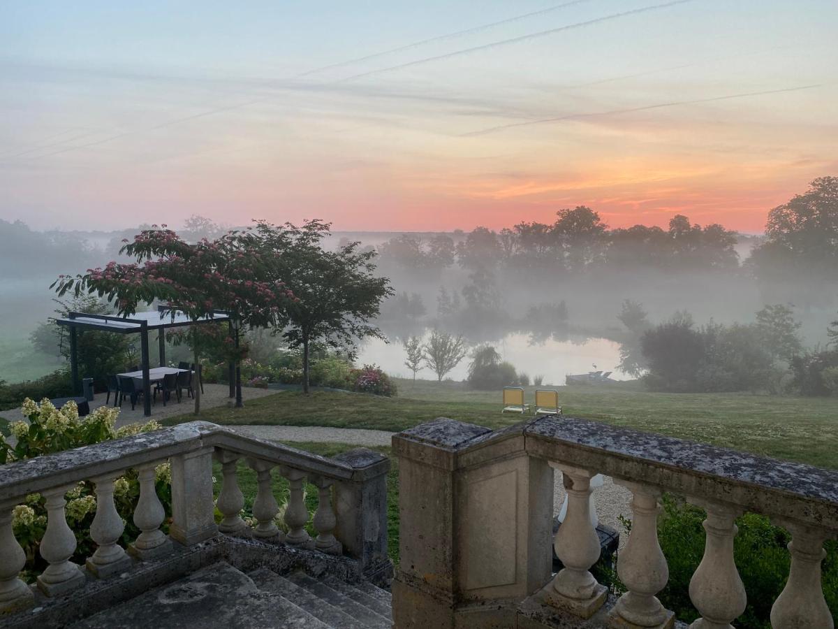 B&B Chateau De Preuil Vallenay Luaran gambar
